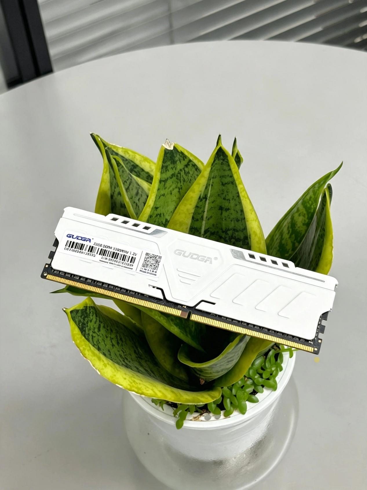 GUDGA Meluncurkan Memori RAM DDR4 Baru dengan Rompi Pendingin yang Dibangun dengan Chip Asli Samsung/SK Hynix/Micron